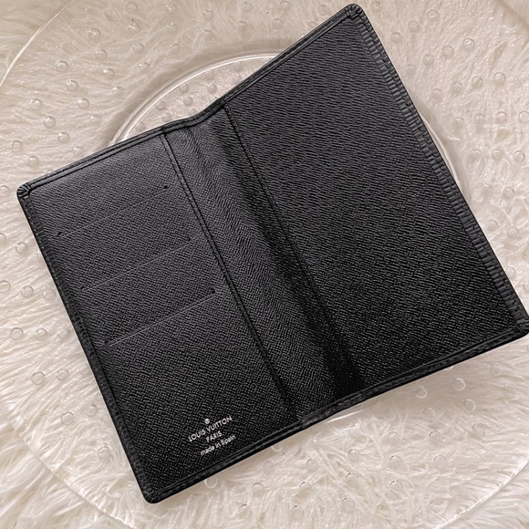 NWOTπ₯Louis Vuitton Epi Bifold - Picture 3 of 7